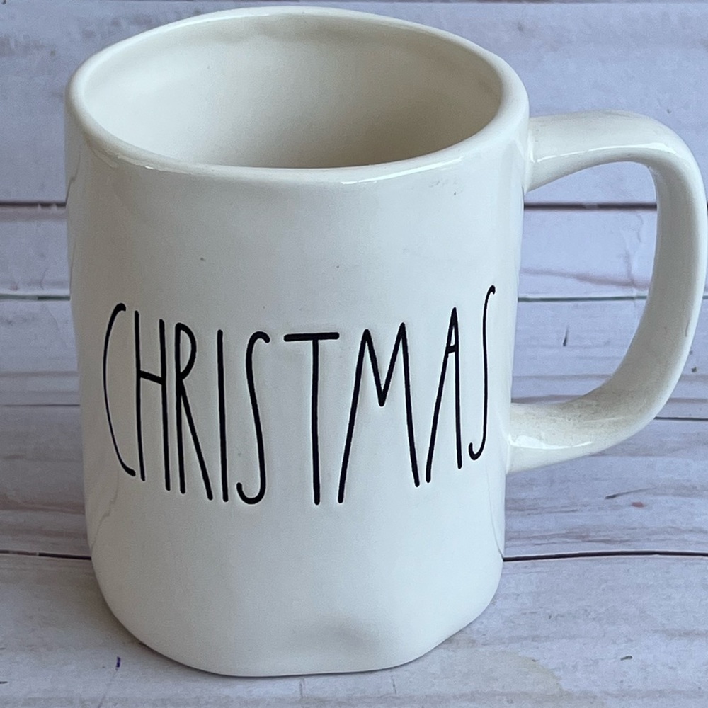 RAE DUNN CHRISTMAS MUG COFFEE TEA HOLIDAYS
